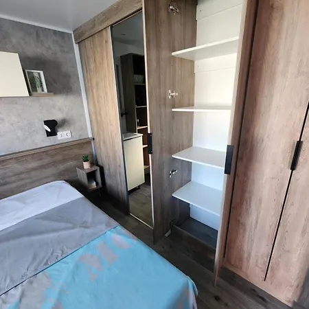 Mobil-home Climatisé à Valras Dans Le 4 étoiles Les Sables Du Midi à 800m De La